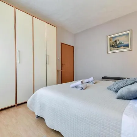 Appartement Mit Maslenica
