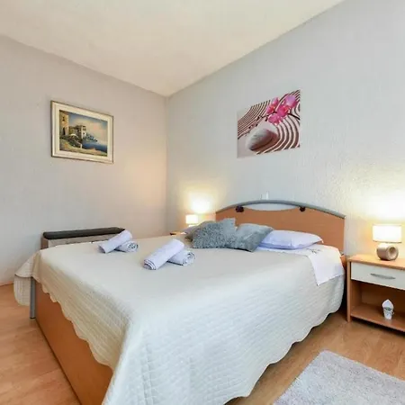 Mit Appartement Maslenica
