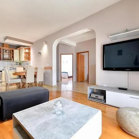 Mit Appartement *